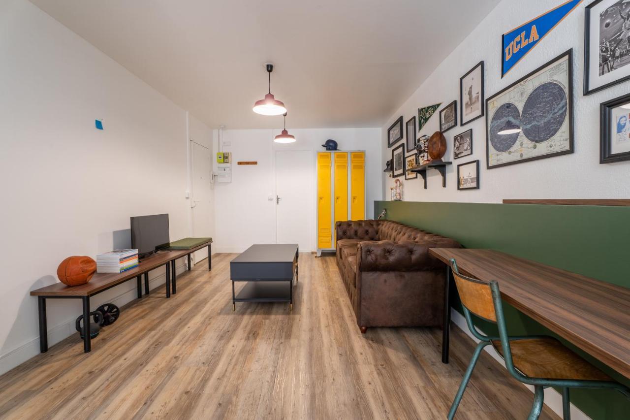 Esprit Loft & Club Proche Embarcadere Corse Mayol Port Centre Historique Appartement *